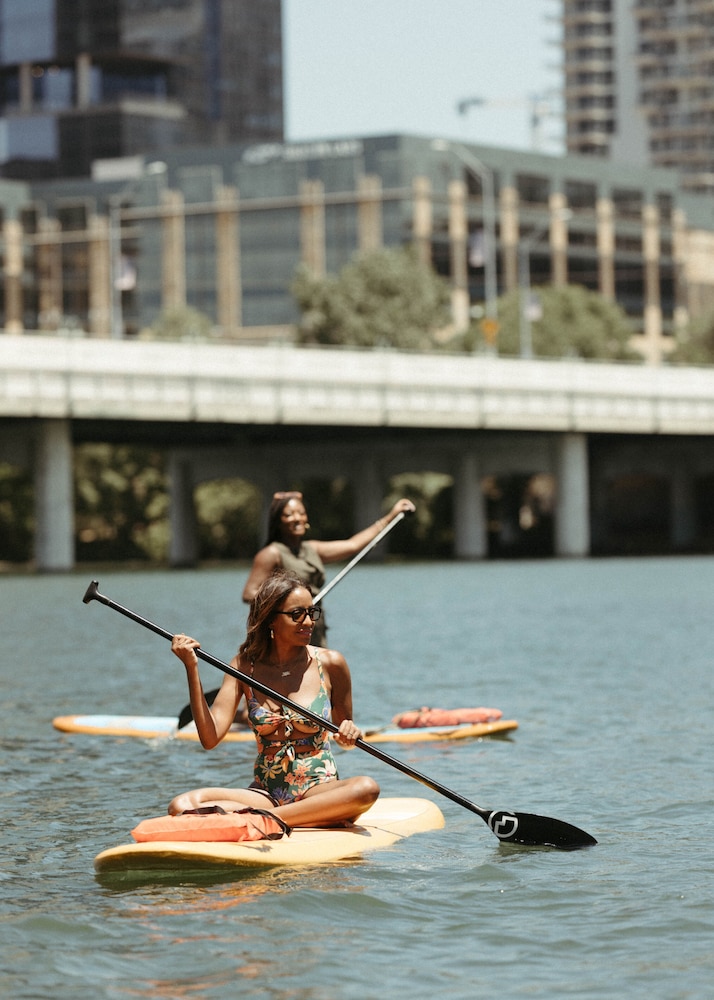 moxy austin university