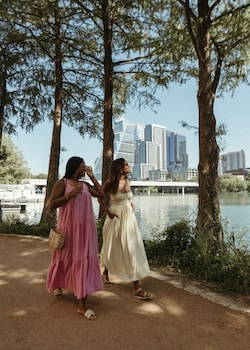 moxy austin university