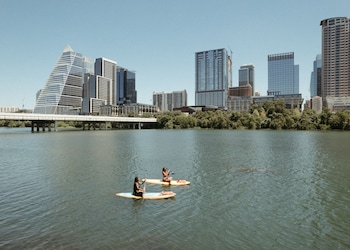 moxy austin university