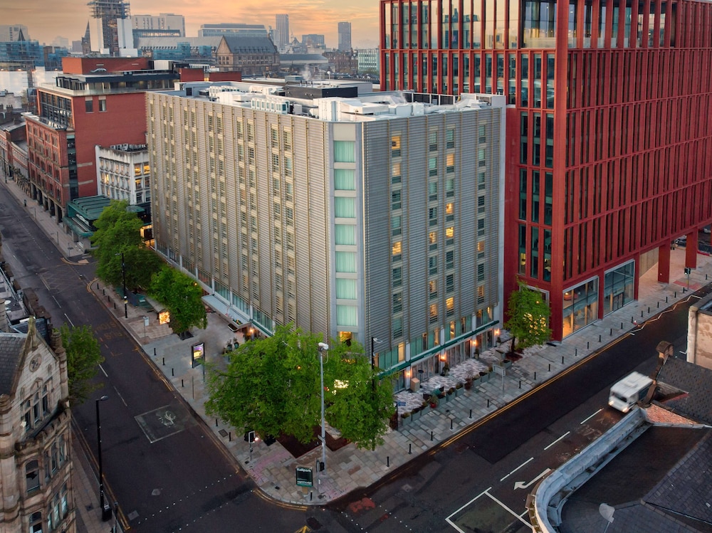 yotel manchester deansgate