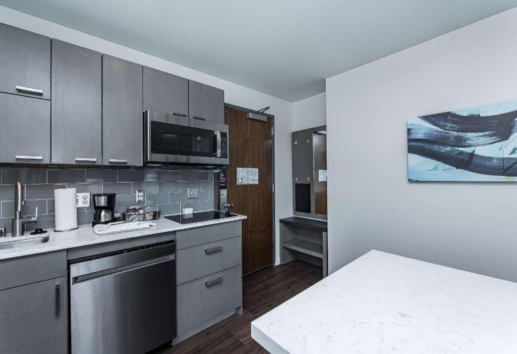 hyatt house rochester mayo clinic area