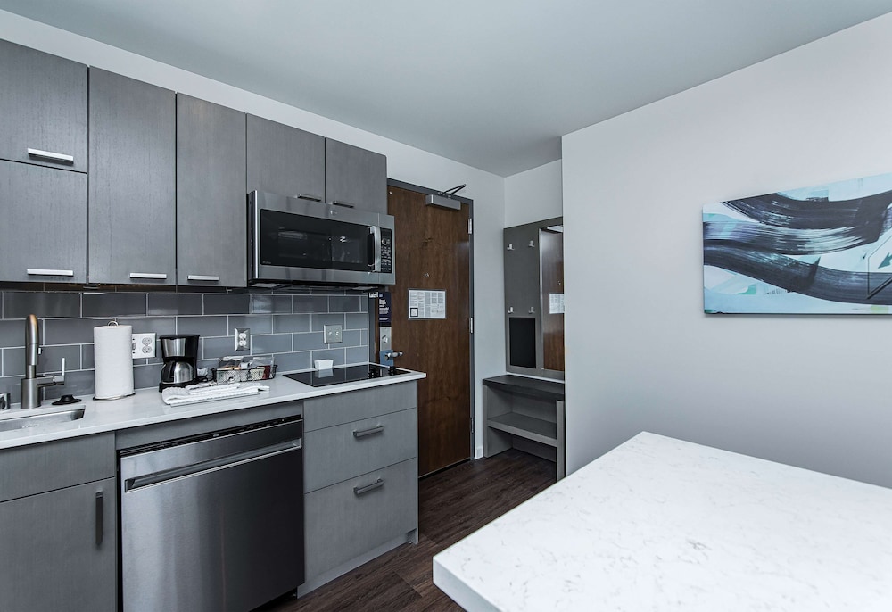 hyatt house rochester mayo clinic area