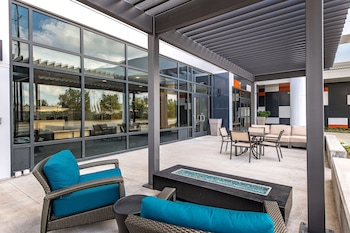 hyatt house rochester mayo clinic area