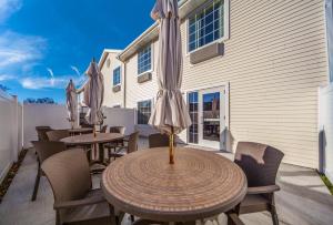 cobblestone inn and suites holdrege