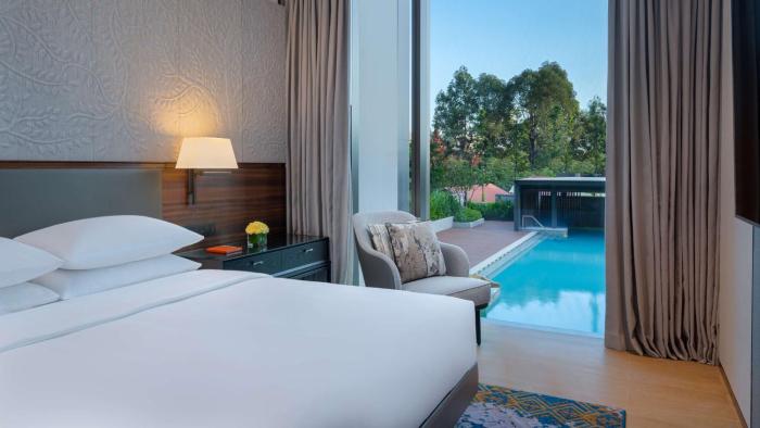 hyatt regency phnom penh