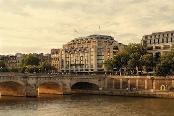 cheval blanc paris