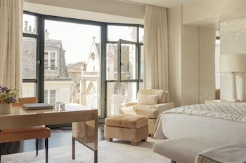 cheval blanc paris