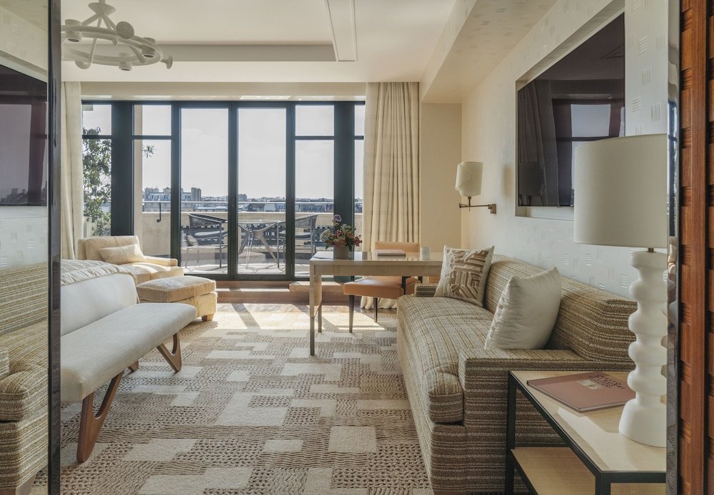 cheval blanc paris