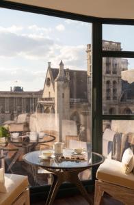 cheval blanc paris