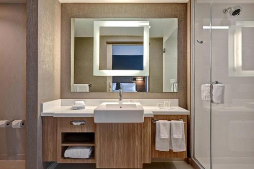 springhill suites by marriott albuquerque university area