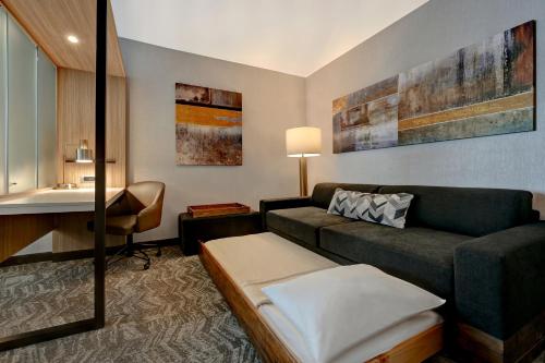 springhill suites by marriott albuquerque university area