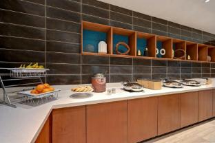 springhill suites by marriott albuquerque university area