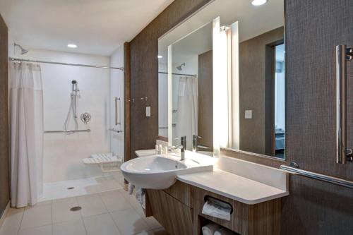 springhill suites by marriott orangeburg