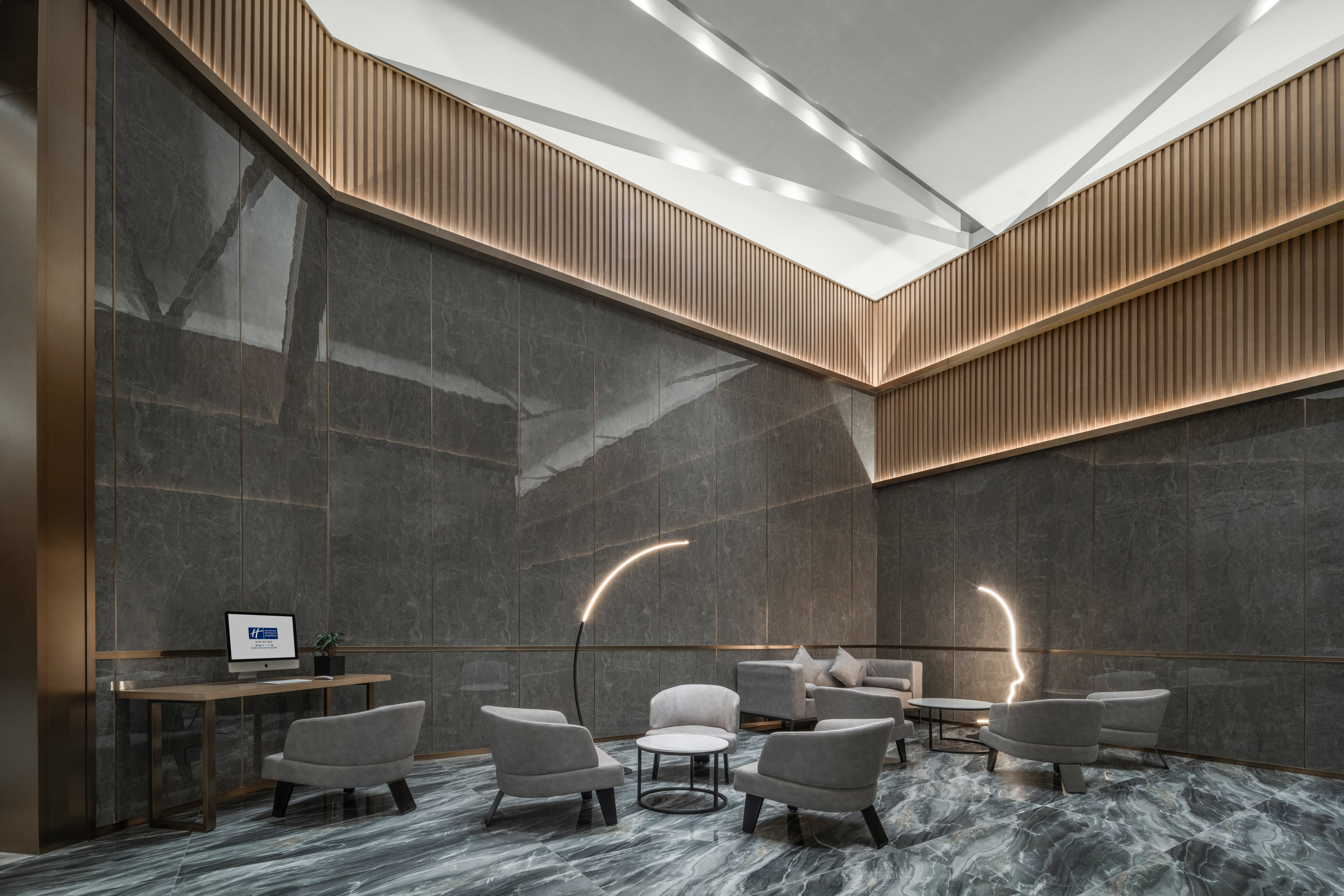 holiday inn express nanchang bayi square