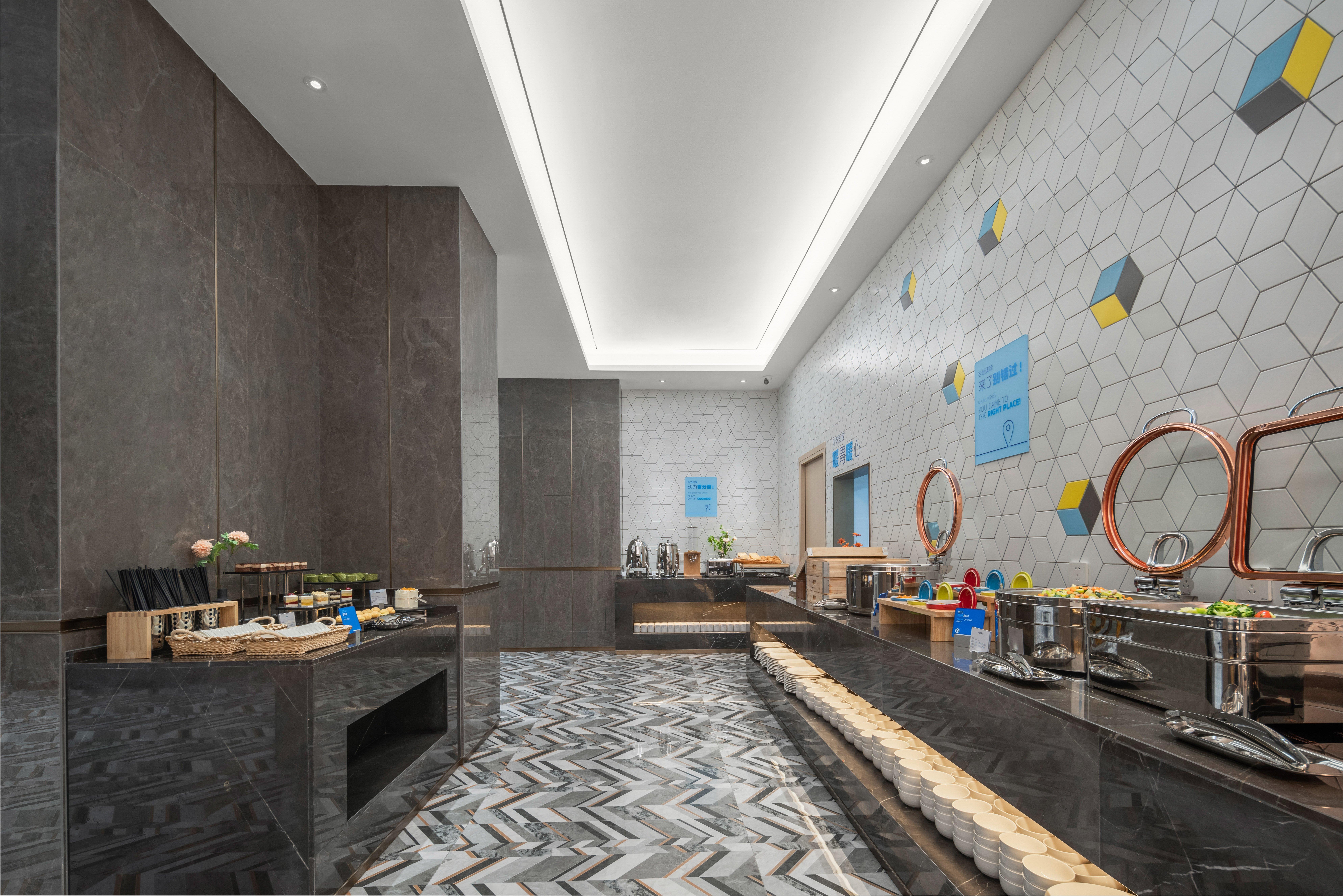 holiday inn express nanchang bayi square