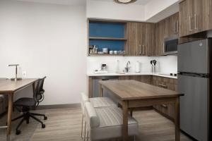 element seattle sea tac airport