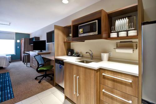 home2 suites by hilton wichita downtown delano