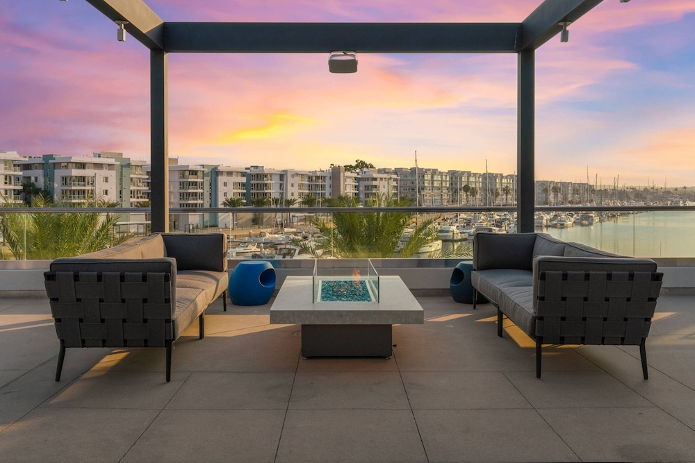 courtyard by marriott marina del rey