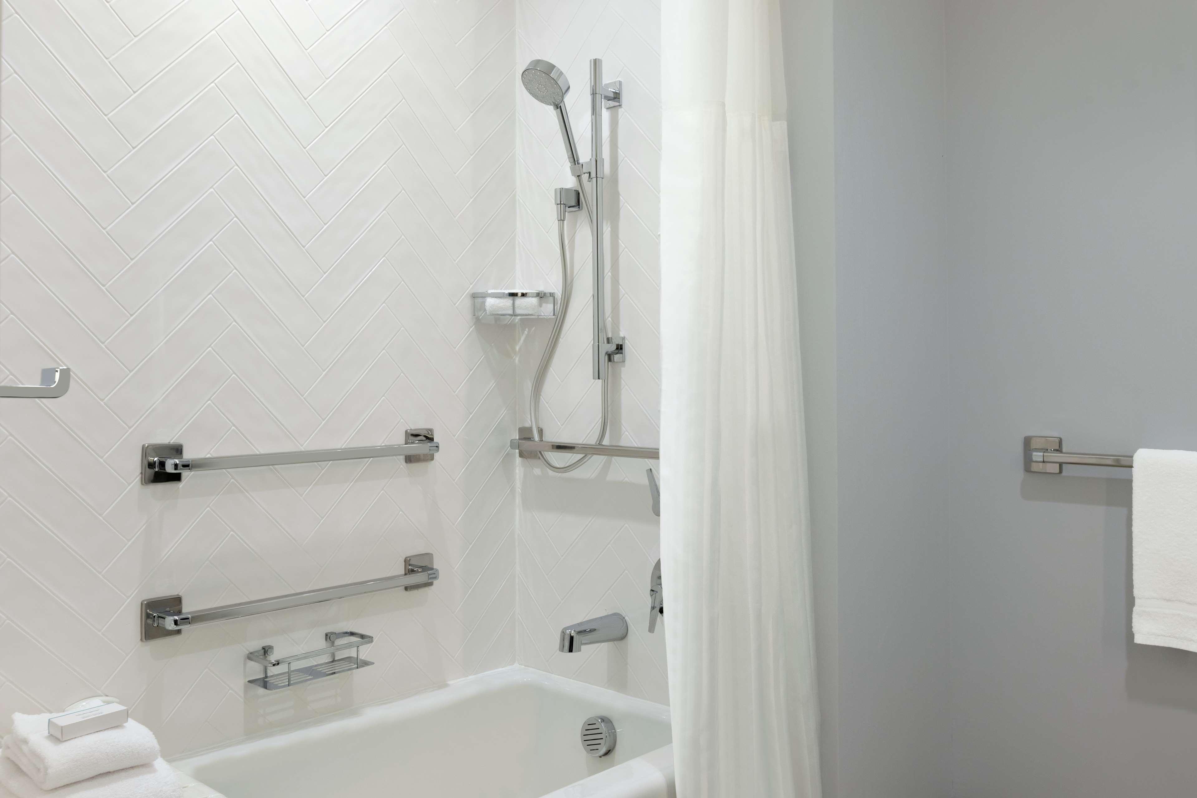 hilton garden inn austin north near the domain