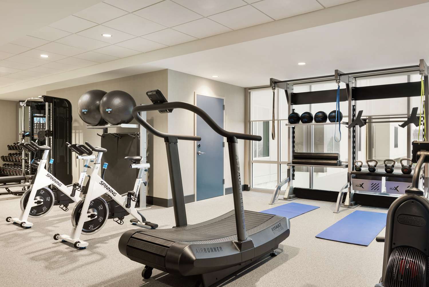 hilton garden inn austin north near the domain
