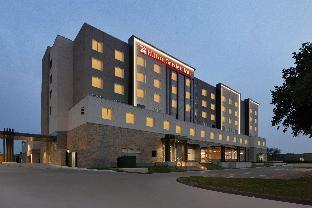 hilton garden inn austin north near the domain