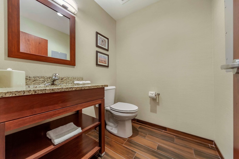 comfort suites