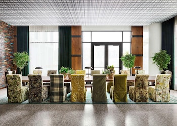 graduate by hilton east lansing