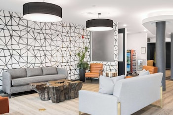 Waterwalk Minneapolis - Plymouth,Plymouth>>Minneapolis,4 star