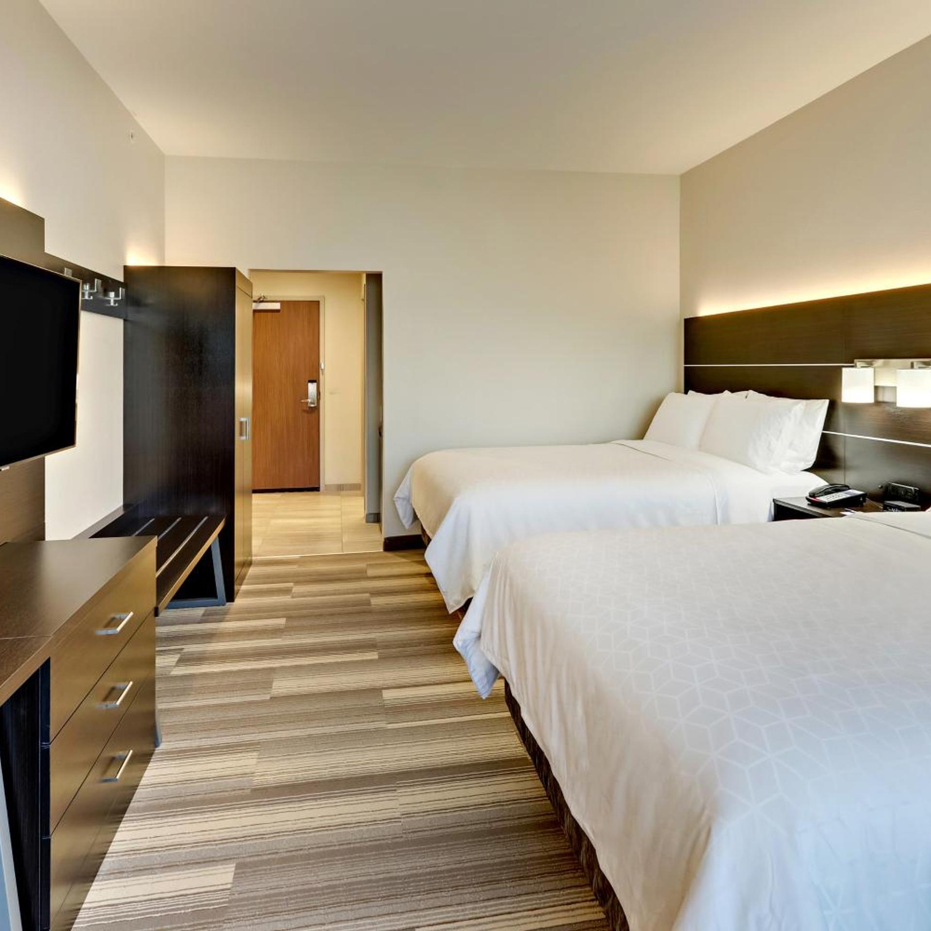 holiday inn express and suites winston salem sw cl