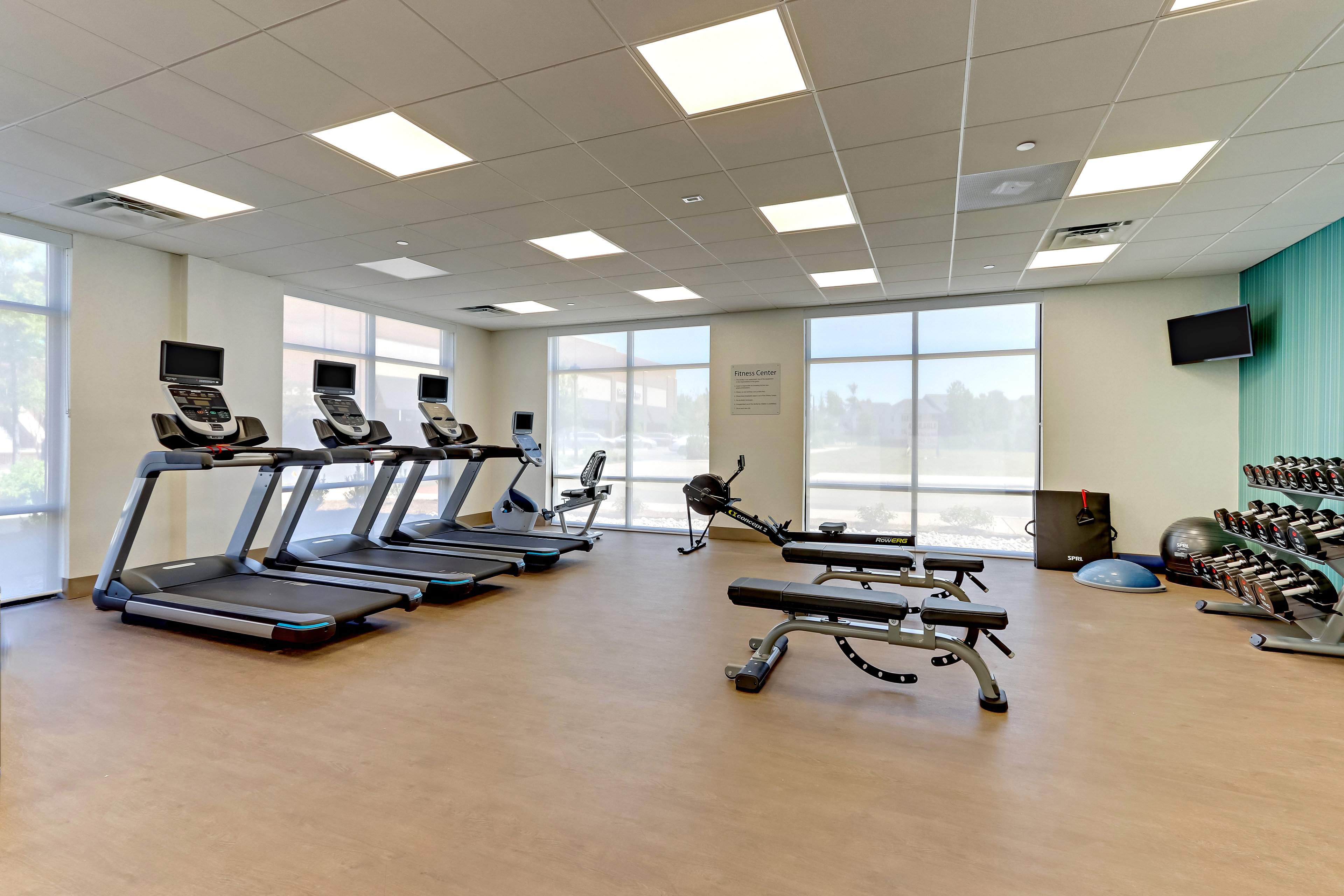 holiday inn express and suites winston salem sw cl