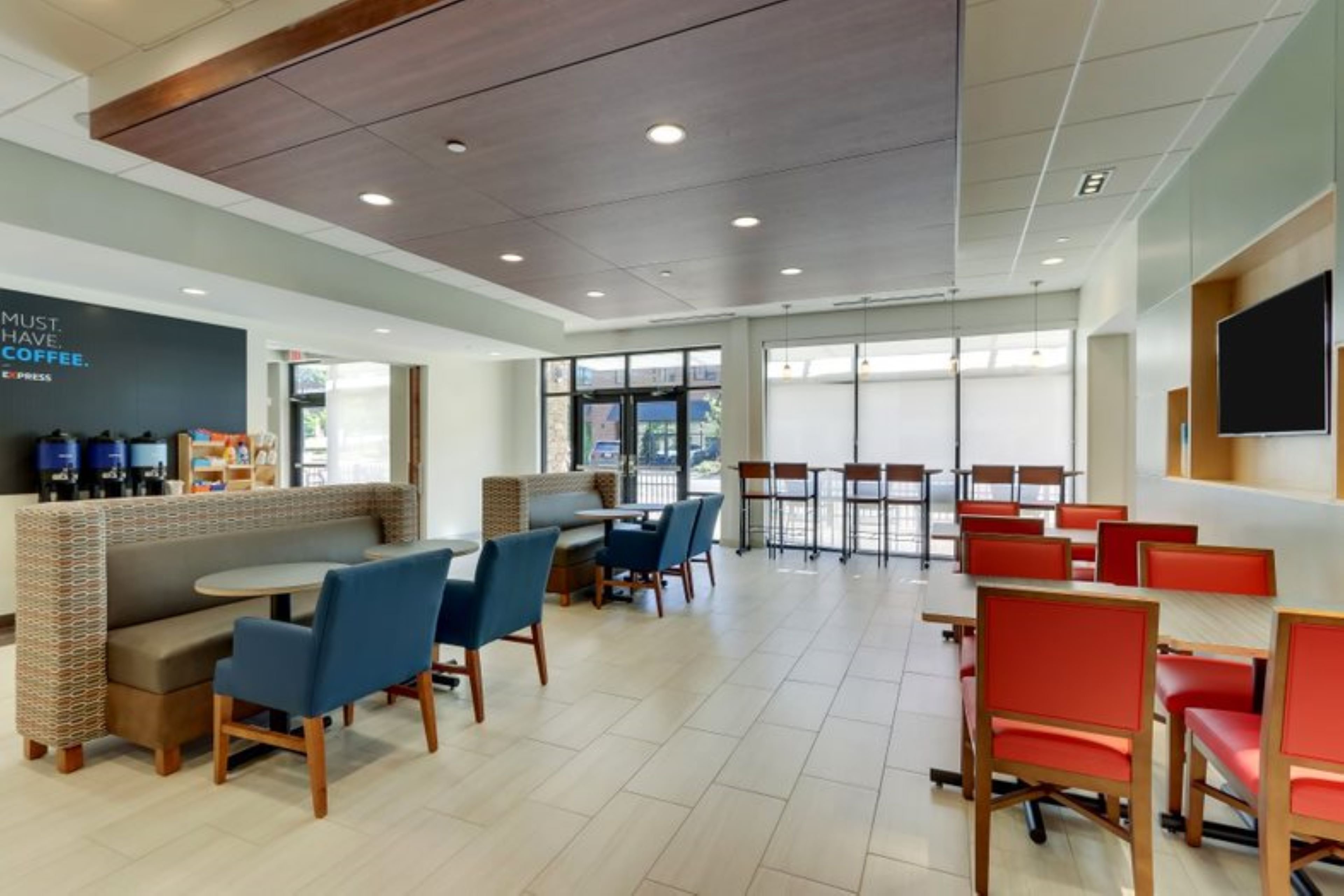 holiday inn express and suites winston salem sw cl