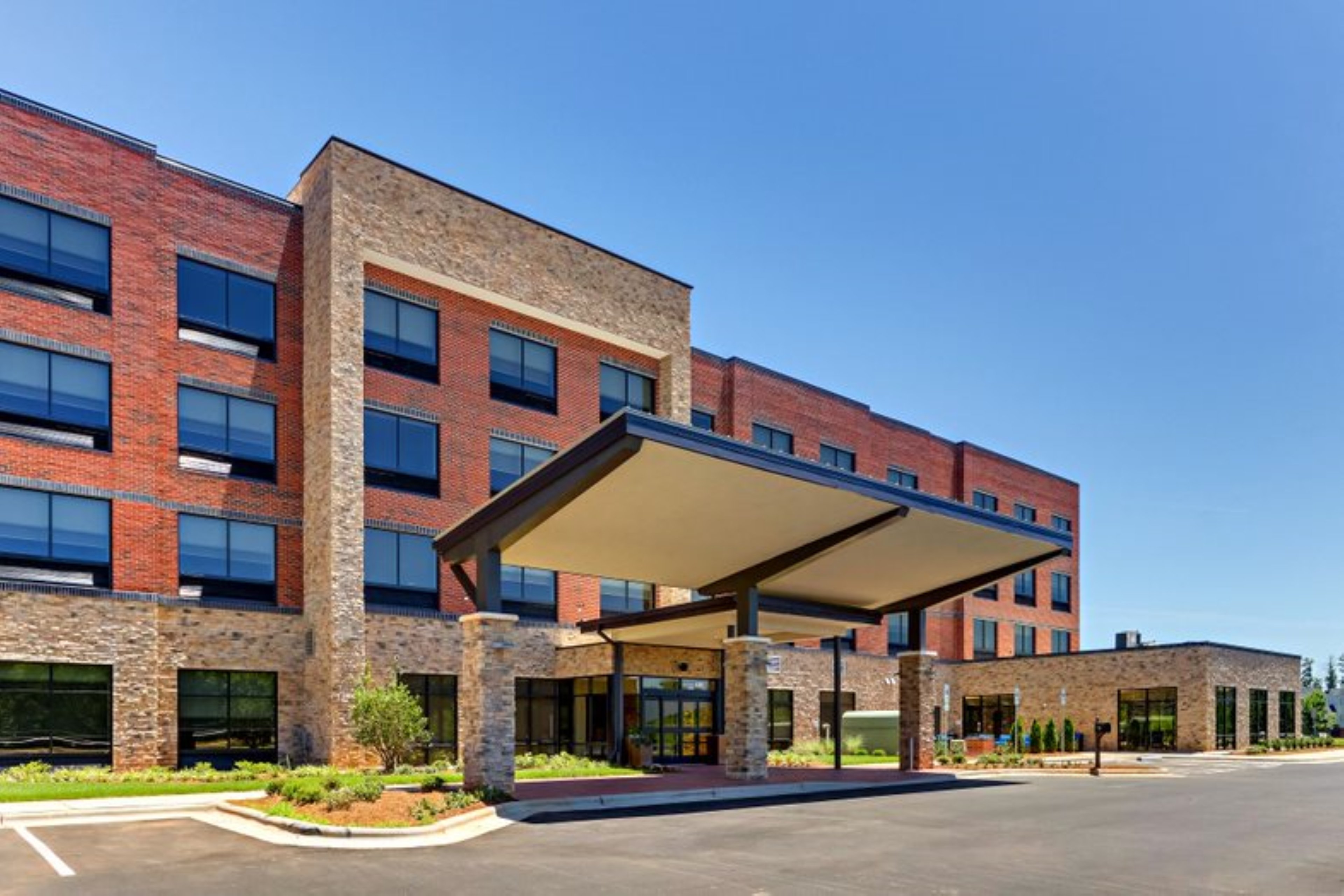 holiday inn express and suites winston salem sw cl