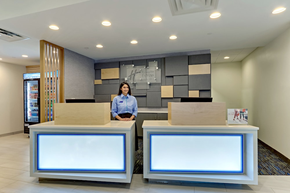 holiday inn express and suites winston salem sw cl