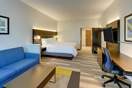 holiday inn express and suites winston salem sw cl