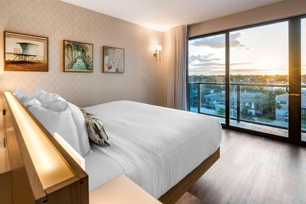cambria hotel fort lauderdale beach