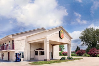 Super 8 By Wyndham Clarksville East,Tennessee>>Clarksville,2 star