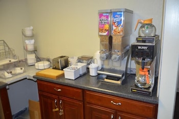 Super 8 By Wyndham Clarksville East,Tennessee>>Clarksville,2 star