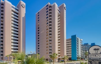 palms resort by hosteeva