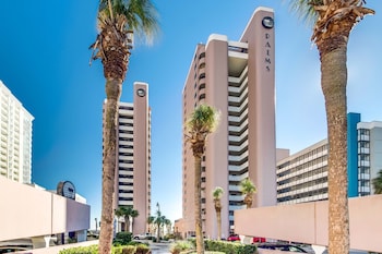 palms resort by hosteeva