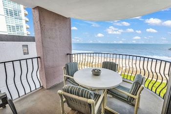 palms resort by hosteeva