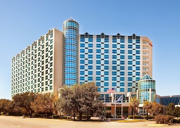 palms resort by hosteeva