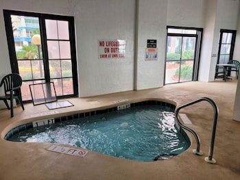 palms resort by hosteeva