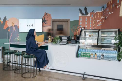 shada hotel shati