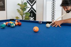 shada hotel shati