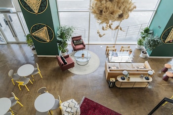 shada hotel shati