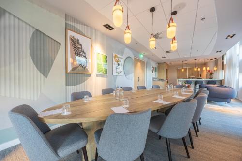 crowne plaza utrecht central station an ihg hotel