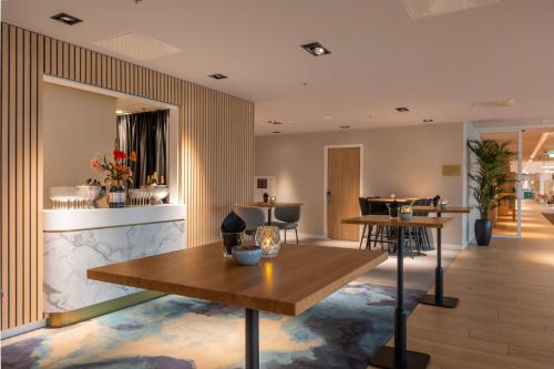 crowne plaza utrecht central station an ihg hotel