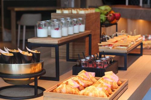 crowne plaza utrecht central station an ihg hotel