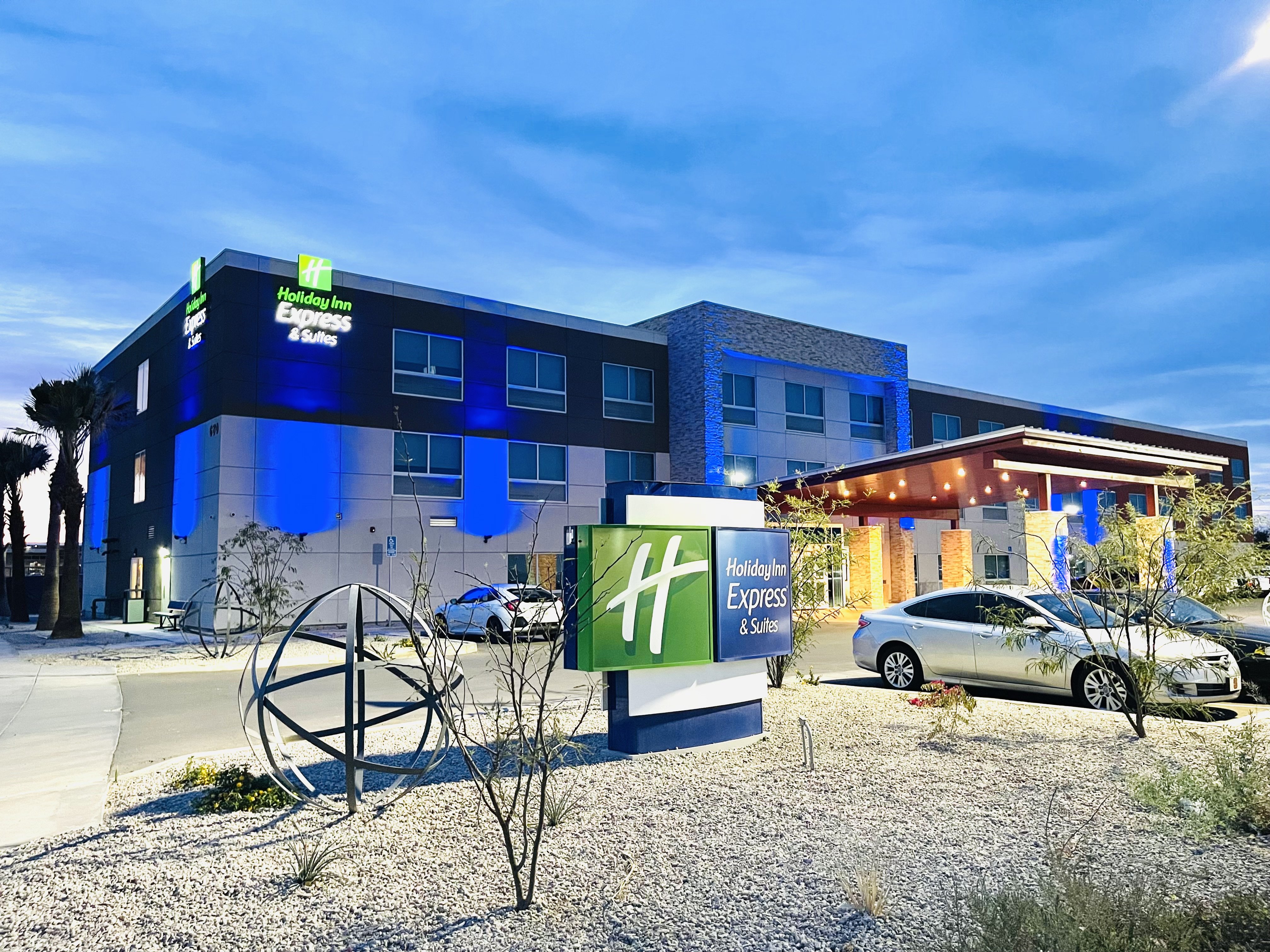 holiday inn express and suites blythe