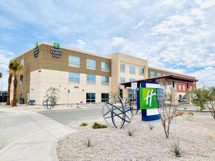 holiday inn express and suites blythe